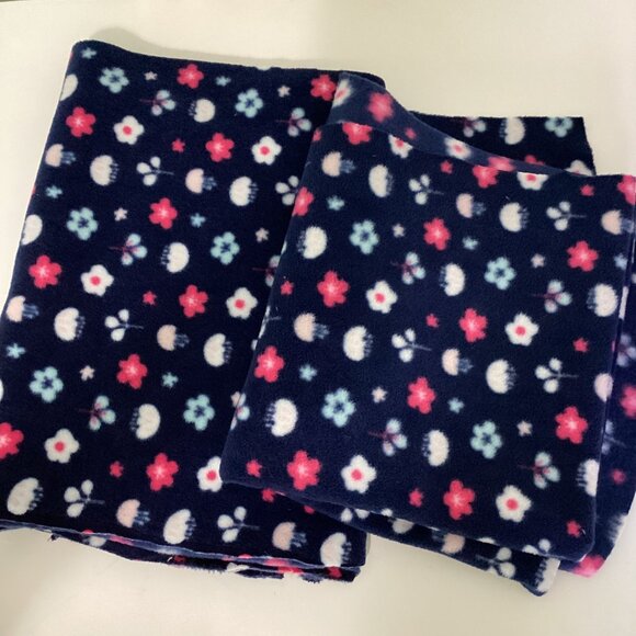 A Bundle /Bag of Fabric Material Scraps Fleece Stretch  Sewing Crafting - Picture 7 of 10